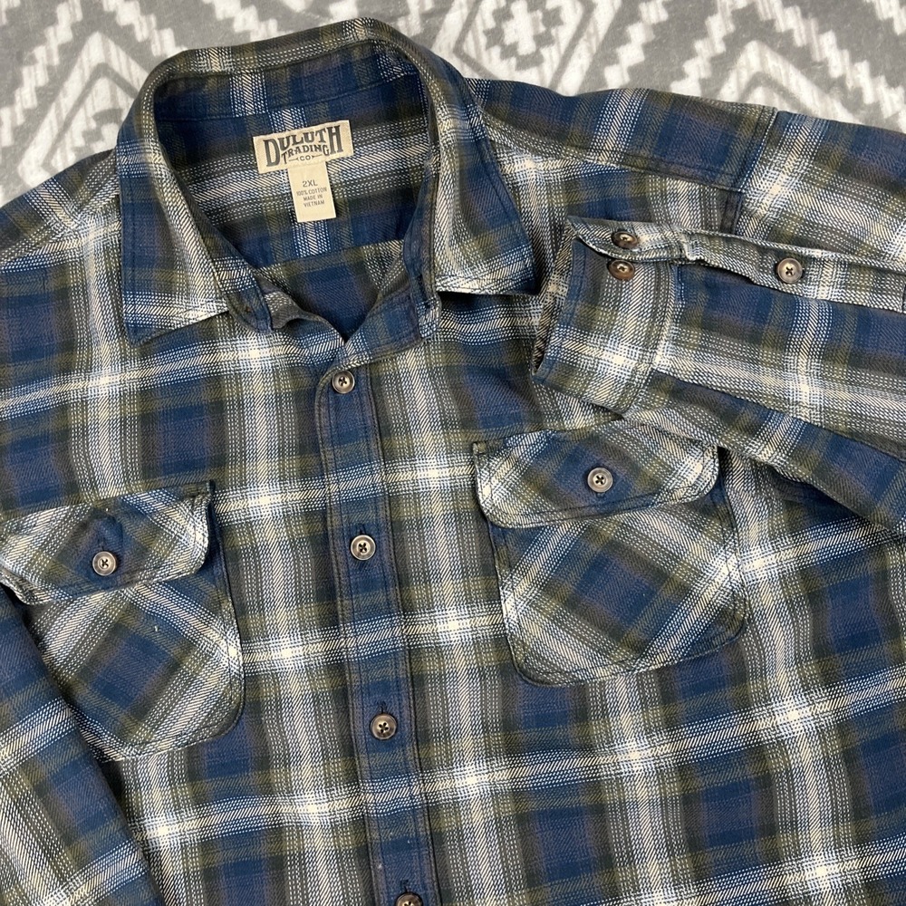 Duluth Trading Co Burlyweight Flannel Mens 2XL Blue Gray Green Plaid Long Slv